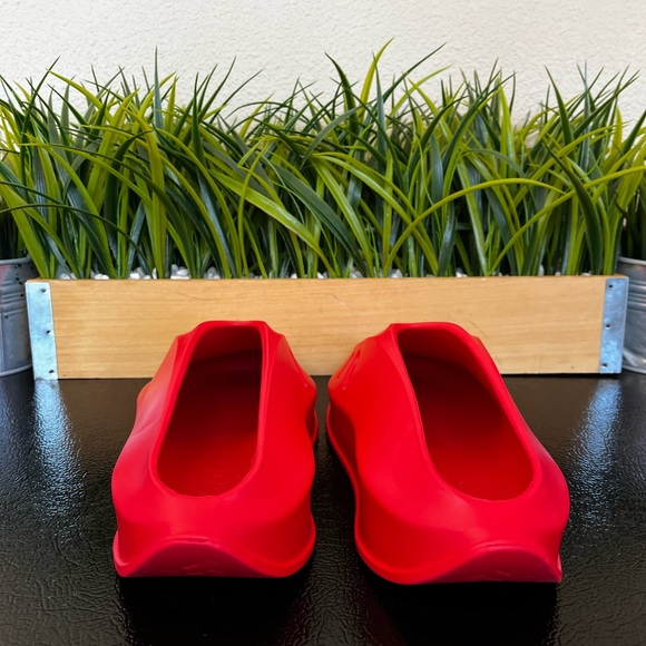 FCTRY Lab Knight Runner Red 3D Printed - Picture 6 of 10